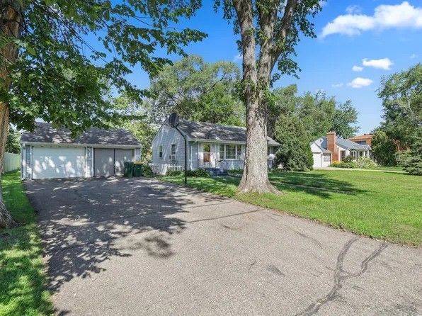 8314 Stevens Ave S, Bloomington, MN 55420
