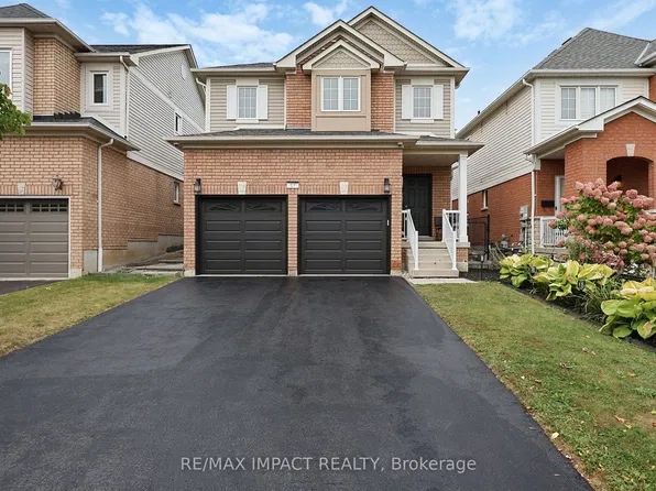 17 Holman Ct, Whitby, ON L1P 1W9