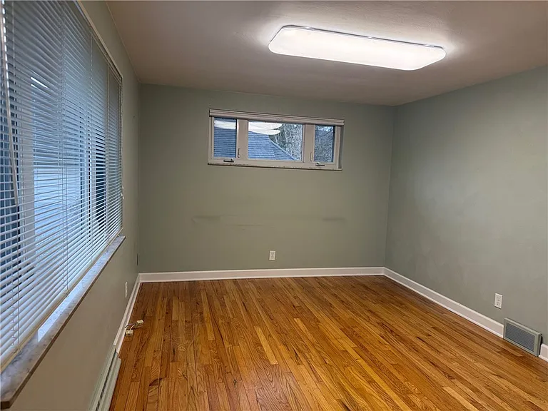 3122 Carson Ave #1-2-3 — Photo 5