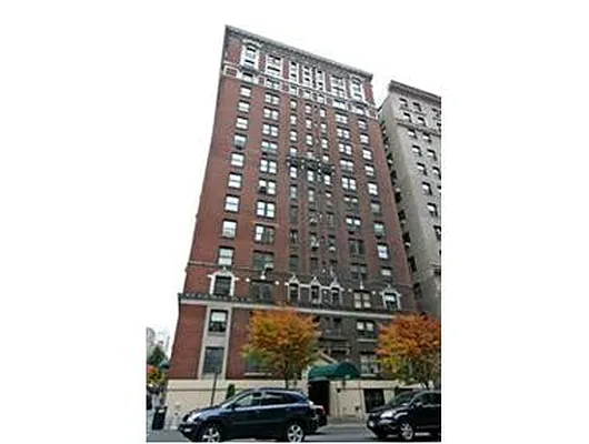 Sold by Douglas Elliman | media 23