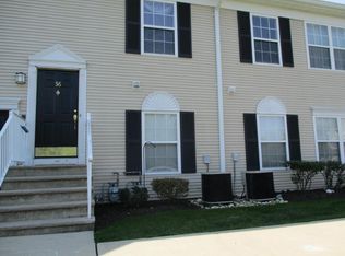 56 Prestwick Rd, Manalapan, NJ 07726