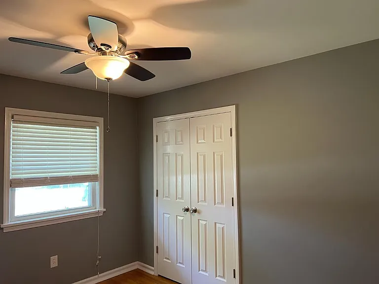 1502 Lynn Way — Photo 9
