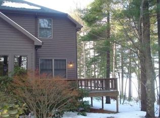28 E Beach Rd, Casco, ME 04015