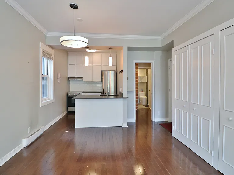 16 Sweetland Ave #3 — Photo 5