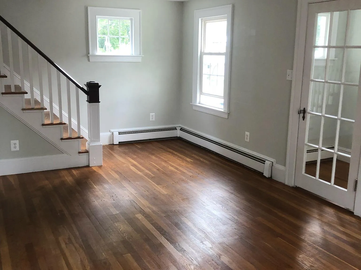 3 bed, 1.5 bath, 1652 sqft, $3,600 — Photo 2