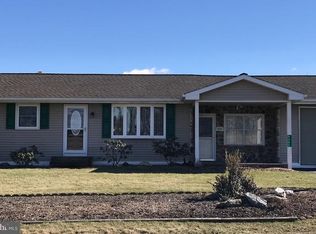 9302 Loghouse Rd, Kempton, PA 19529