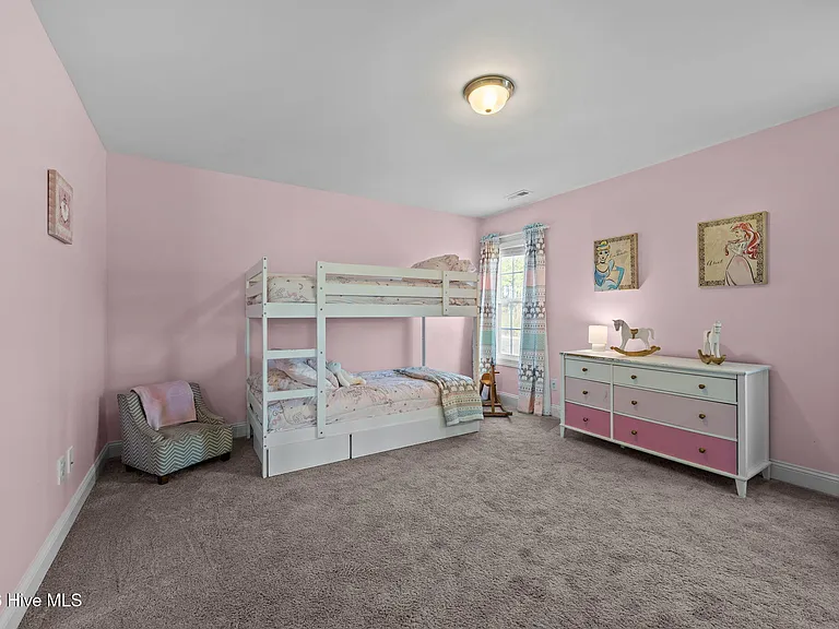 878 Stormy Gale Ln — Photo 35