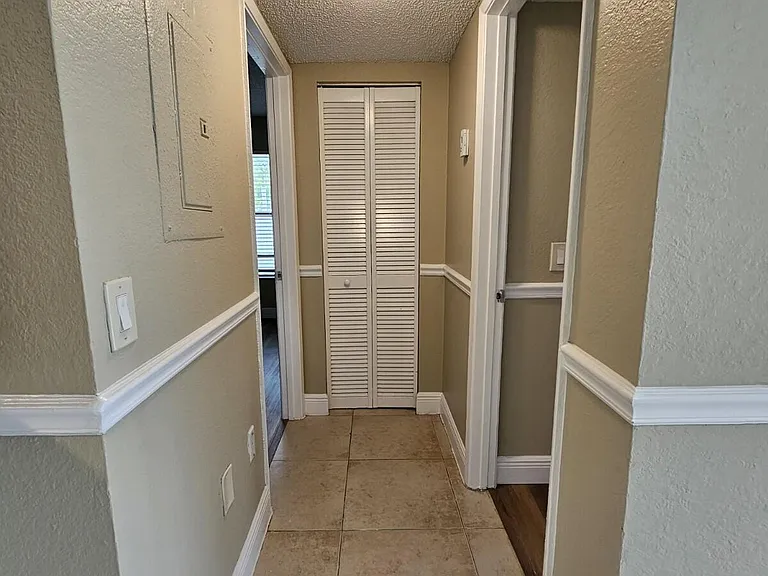 1440 Windorah Way #B — Photo 11