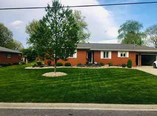 17806 East St, Saint Rose, IL 62230