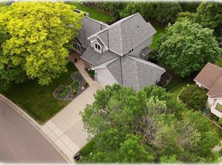 9420 Magnolia Way N, Maple Grove, MN 55369