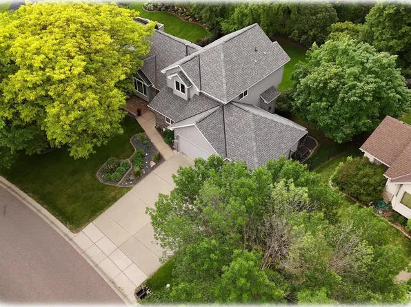 9420 Magnolia Way N, Maple Grove, MN 55369