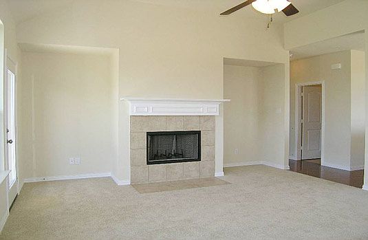 3rd image of 2209 Catherine Ln