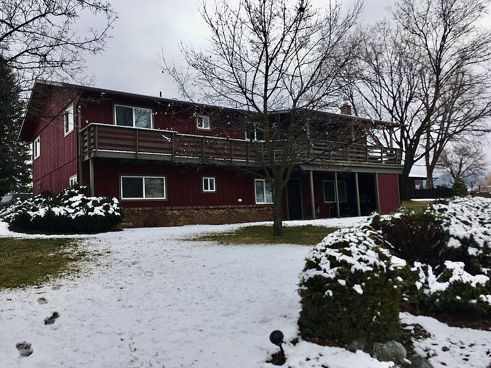 112 SW Madison, facing west.