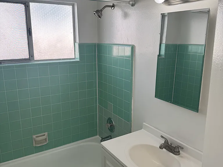 3117 Colorado Ave #E1 — Photo 20