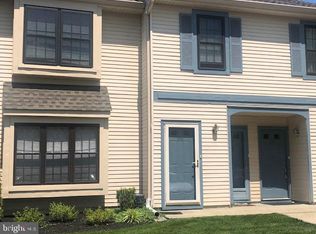 169 Wyndham Pl, Robbinsville, NJ 08691