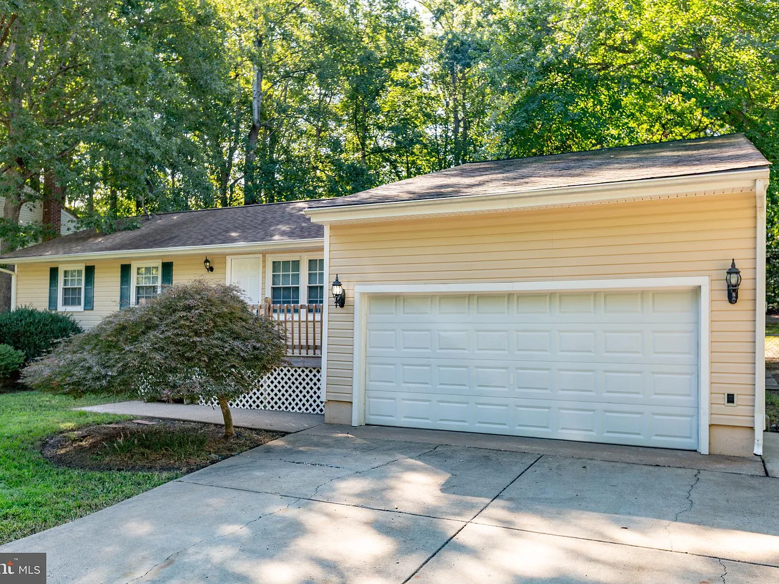 3 bed, 2.0 bath, 1500 sqft, $2,175 — Photo 4