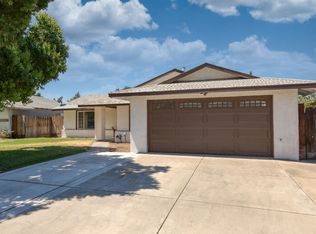 725 Foster Dr, Modesto, CA 95351