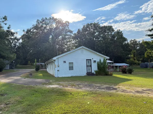 1325 Front St, Vaiden, MS 39176