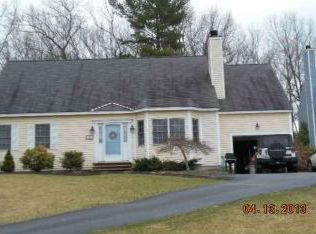 108 Towne Hill Rd, Haverhill, MA 01835