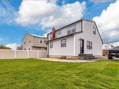 831 Atlantic Street, Lindenhurst, NY, 11757