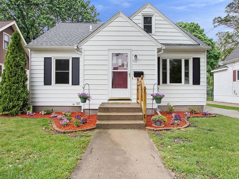1st image of 311 W 21st St
