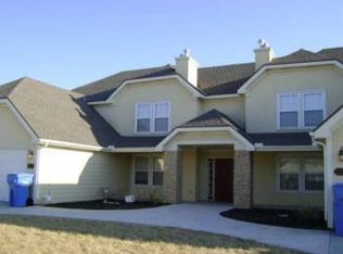 16018 Prairie Way, Basehor, KS 66007