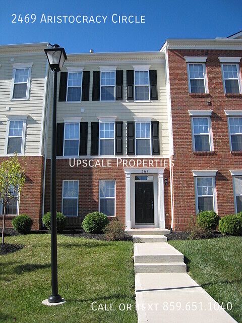 1st image of 2469 Aristocracy Cir