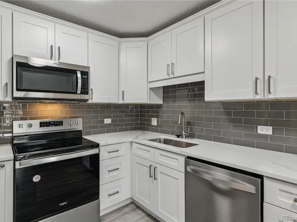 9380 E Center Avenue #10D, Denver, CO 80247