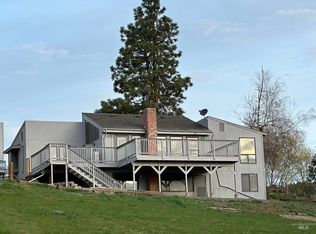 1755 8th Ave, Clarkston, WA 99403