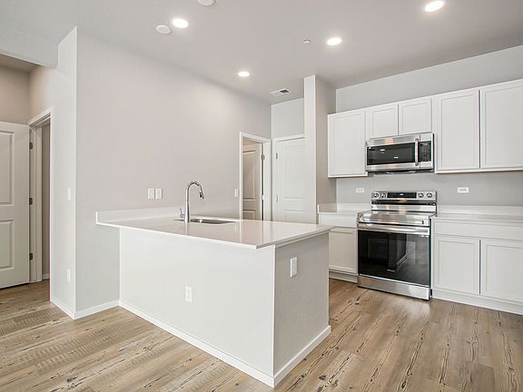 5th image of 6723 W 4th Street Rd Unit 2