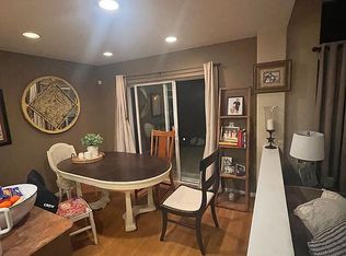 462 Nuthatch Way, Lindenhurst, IL 60046