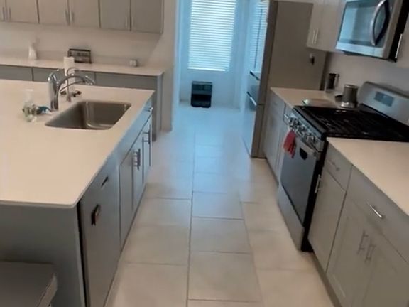 4th image of 12450 W Gini Ln