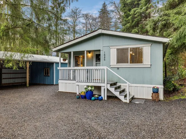 1845 Buck Cir, Tillamook, OR 97141