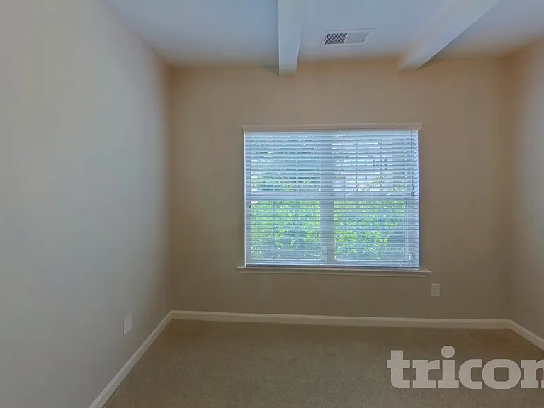 5702 Pahaska Ct — Photo 3
