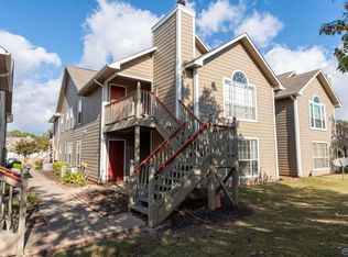 200 Waters Edge Ln, Madison, AL 35758