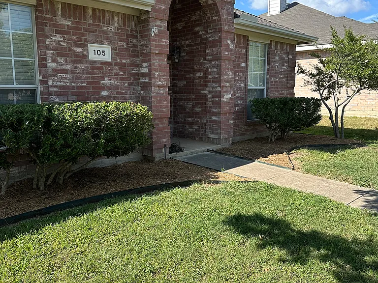 105 Wildhaven Dr — Photo 2