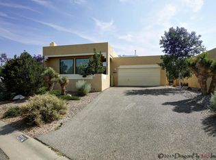 2314 Calle De Rafael NE, Albuquerque, NM 87122
