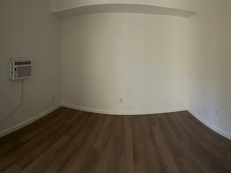 1068 Alta Vista Rd — Photo 5