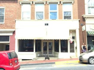 21 1/2 W Nelson St APT 3, Lexington, VA 24450