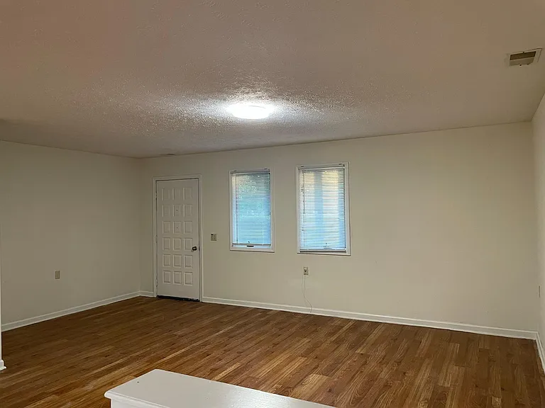Living rm1-1