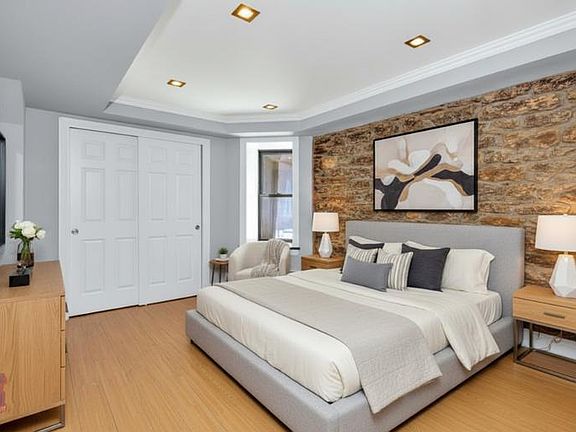 3rd image of 309 W 97th St #Ll