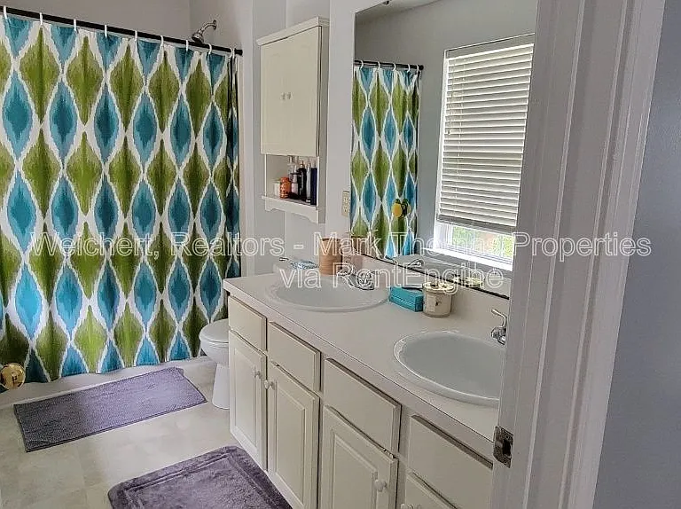 4901 Gaithers Pointe Dr — Photo 10