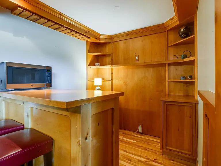 Columbine Cir — Photo 15