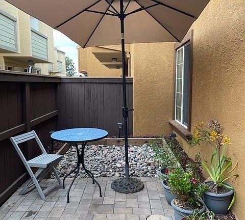 4th image of 5252 Balboa Arms Dr Unit 183
