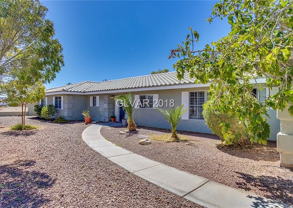 1st image of 8835 Dean Martin Dr