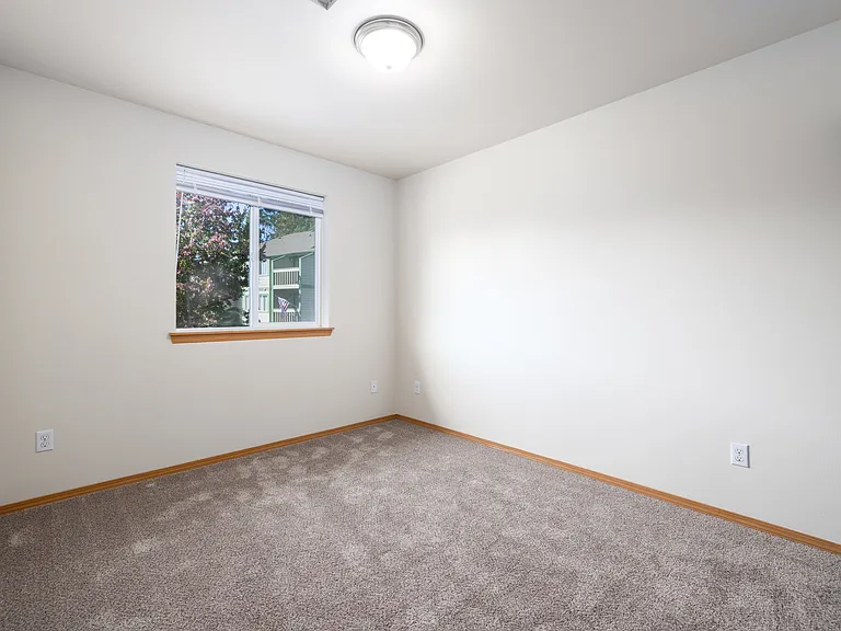 Chelsea Village Townhomes — Photo 13