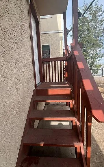 1636 W Garfield St #11 — Photo 2
