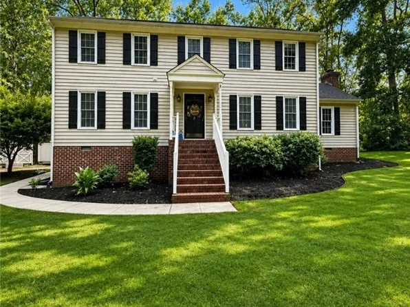 12651 Thoreau Dr, Chesterfield, VA 23832
