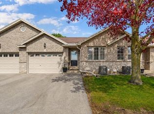 24 Griffiths Dr #9, Brant, ON N3L 4C5