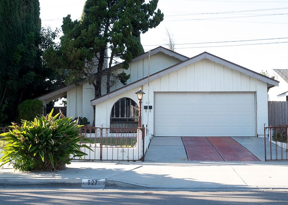 1st image of 927 W Alton Ave